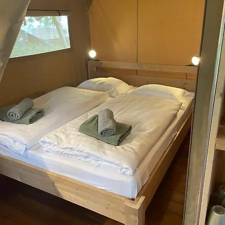 Роскошный шатер Safari Tent M - Camp La Belle Vie Бёдорф